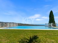 Villa for sale in Los Altos de los Monteros, Marbella East