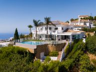 Villa for sale in Los Altos de los Monteros, Marbella East