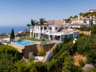 Villa en venta en Los Altos de los Monteros, Marbella Este