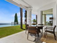 Villa en venta en Los Altos de los Monteros, Marbella Este