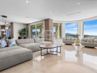 Villa en venta en Los Altos de los Monteros, Marbella Este