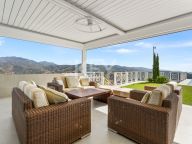 Villa en venta en Los Altos de los Monteros, Marbella Este