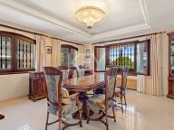 Villa for sale in Sierra Blanca, Marbella Golden Mile