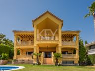 Villa en venta en Sierra Blanca, Marbella Golden Mile