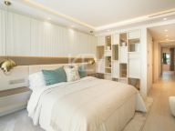 Apartamento en venta en Puente Romano, Marbella Golden Mile