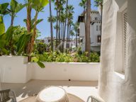 Apartamento en venta en Puente Romano, Marbella Golden Mile