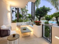 Ground Floor Apartment for sale in Puente Romano, Marbella Golden Mile