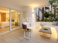 Apartamento Planta Baja en venta en Puente Romano, Marbella Golden Mile