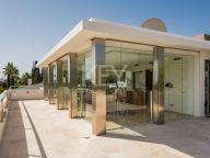 Villa en venta en Las Brisas, Nueva Andalucia