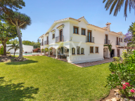 Villa en venta en Guadalmina Baja, San Pedro de Alcantara