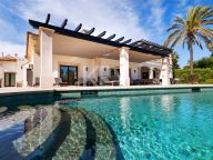 Villa for rent in Bahia de Marbella, Marbella East