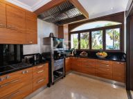 Villa for rent in Bahia de Marbella, Marbella East