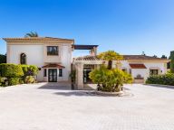 Villa for rent in Bahia de Marbella, Marbella East