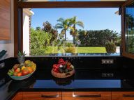 Villa for rent in Bahia de Marbella, Marbella East