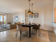 Apartamento en alquiler en Hacienda del Señorio de Cifuentes, Benahavis