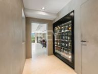 Villa for sale in Rio Real, Marbella East