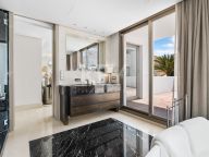 Villa for rent in Rio Verde Playa, Marbella Golden Mile