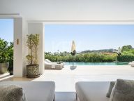 Villa en venta en Nueva Andalucia