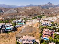 Plot for sale in Los Flamingos, Benahavis