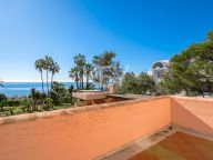 Villa en venta en New Golden Mile, Estepona