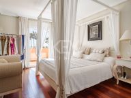 Villa en venta en New Golden Mile, Estepona