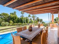 Villa en venta en New Golden Mile, Estepona