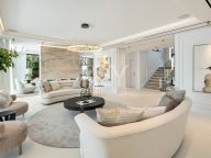 Villa for sale in Sierra Blanca, Marbella Golden Mile