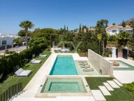 Villa for sale in Sierra Blanca, Marbella Golden Mile