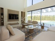 Villa en venta en Los Monteros Playa, Marbella Este