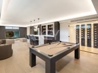 Villa for sale in Las Brisas, Nueva Andalucia