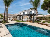 Villa for sale in Las Petunias, San Pedro de Alcantara