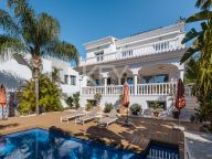 Villa for sale in Nagüeles, Marbella Golden Mile