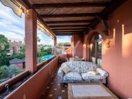 Atico Duplex en venta en Alhambra del Golf, Estepona