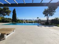 Villa en venta en Elviria, Marbella Este