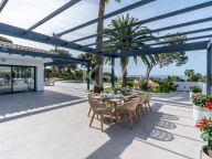 Villa en venta en Elviria, Marbella Este