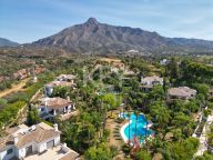 Villa en venta en Lomas de Magna Marbella, Marbella Golden Mile