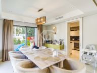 Villa en venta en Lomas de Magna Marbella, Marbella Golden Mile