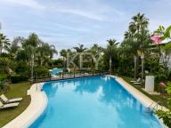 Villa for sale in Lomas de Magna Marbella, Marbella Golden Mile