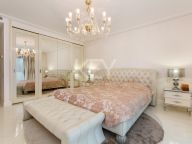 Villa en venta en Lomas de Magna Marbella, Marbella Golden Mile