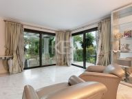 Villa en venta en Lomas de Magna Marbella, Marbella Golden Mile