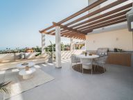 Duplex Penthouse for sale in Palacetes Los Belvederes, Nueva Andalucia