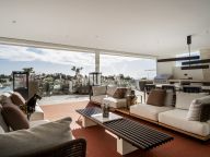 Duplex en venta en Epic Marbella by Fendi, Marbella Golden Mile