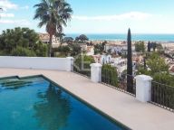 Villa for sale in El Madroñal, Benahavis