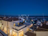 Penthouse for sale in Marbella - Puerto Banus