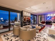 Penthouse for sale in Marbella - Puerto Banus