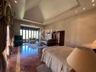 Villa for sale in La Zagaleta, Benahavis