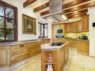 Villa for sale in La Zagaleta, Benahavis