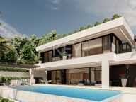 Villa en venta en La Carolina, Marbella Golden Mile