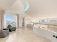 Villa en venta en Los Flamingos Golf, Benahavis