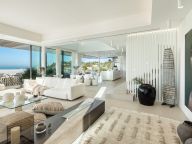 Villa for sale in La Quinta, Benahavis